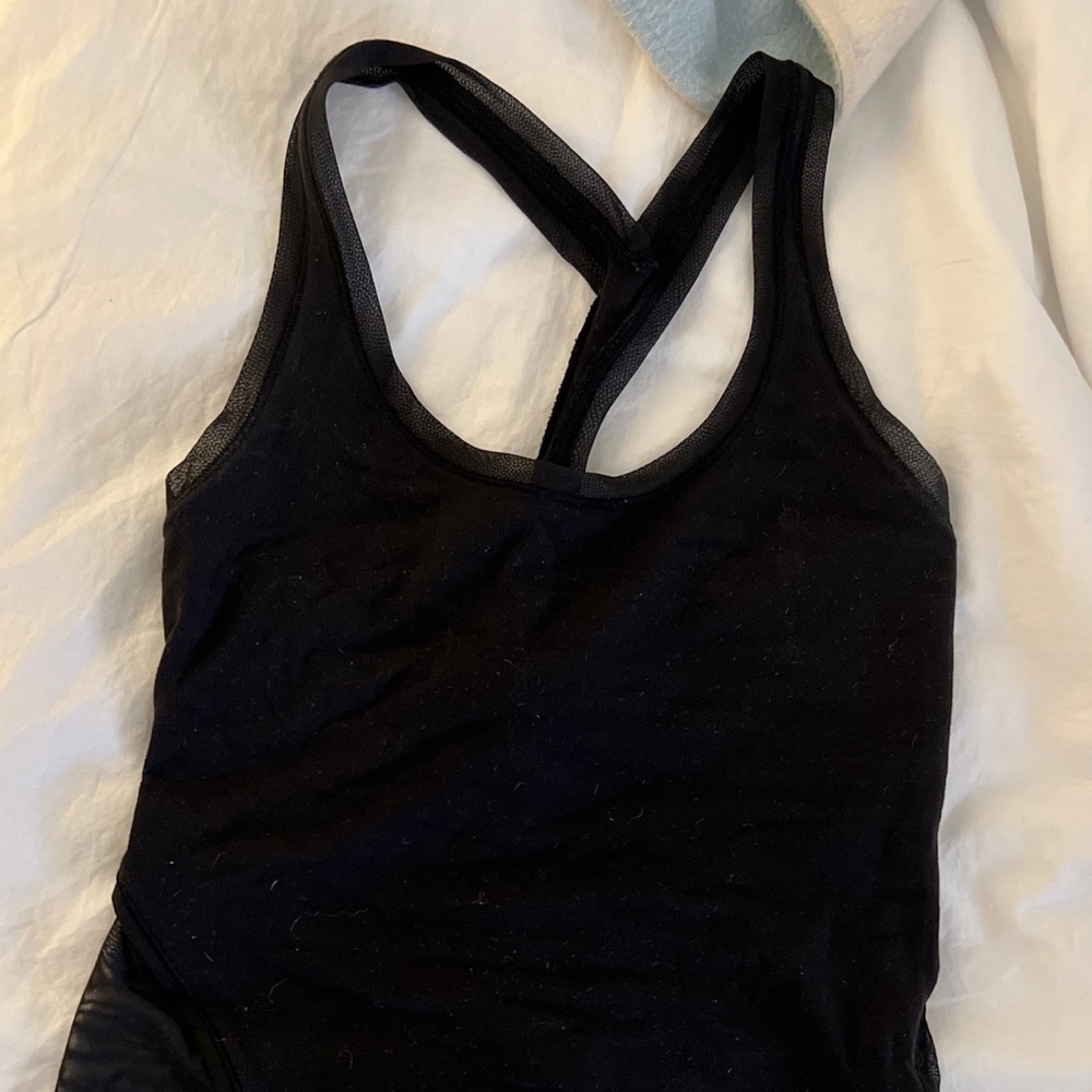 black lululemon mesh tank top
